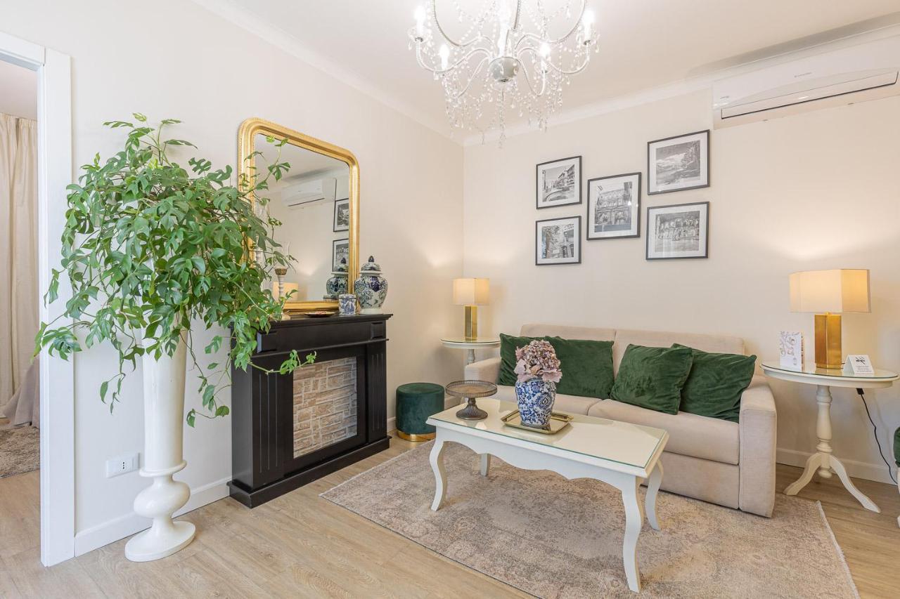 ורונה Crys: Apartments, Holiday, Business, Verde מראה חיצוני תמונה